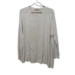 Athleta Asymmetric Light Gray Long Sleeve Relaxed Top